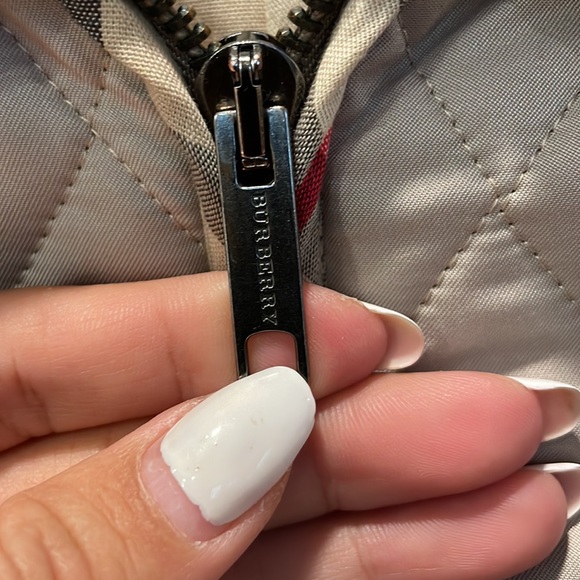 Burberry classic jacket - Picture 4 of 5